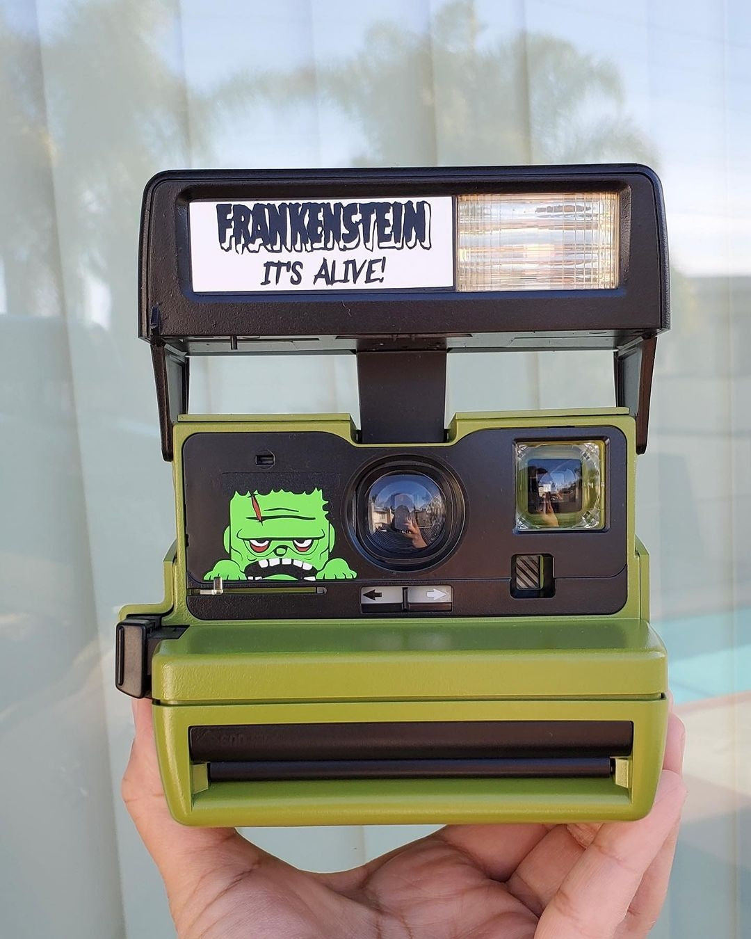 Frankenstein (studio screamers) Polaroid camera